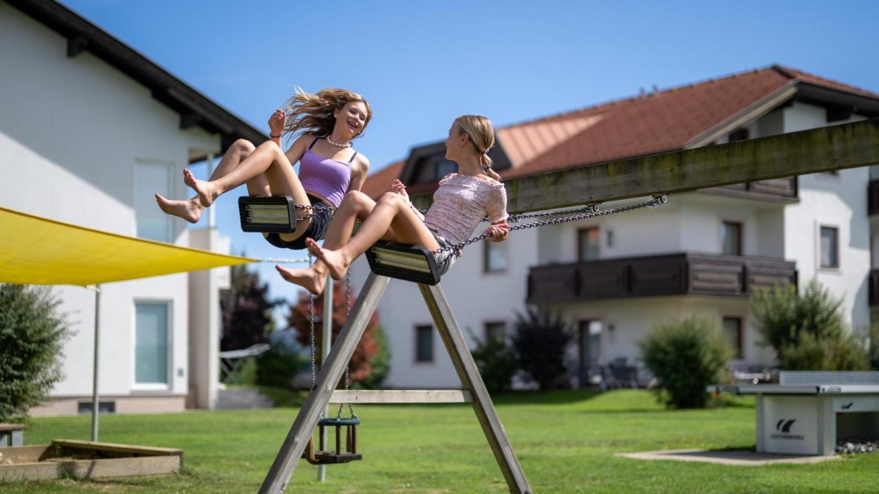 Ferienpark Scheiber Unterburg am Klopeiner See ภายนอก รูปภาพ